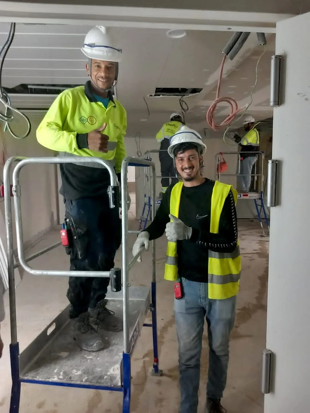 Équipe AGSELEC sur le chantier de l’Hôpital Ibn Sina, Rabat
