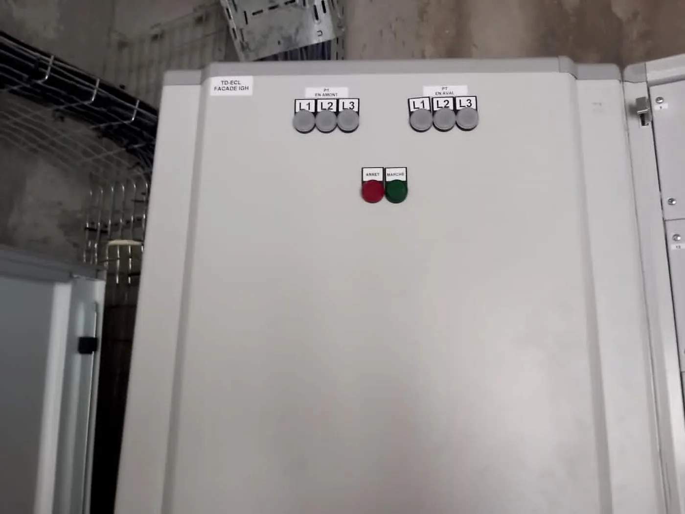 Coffret électrique — Hôpital Ibn Sina, Rabat